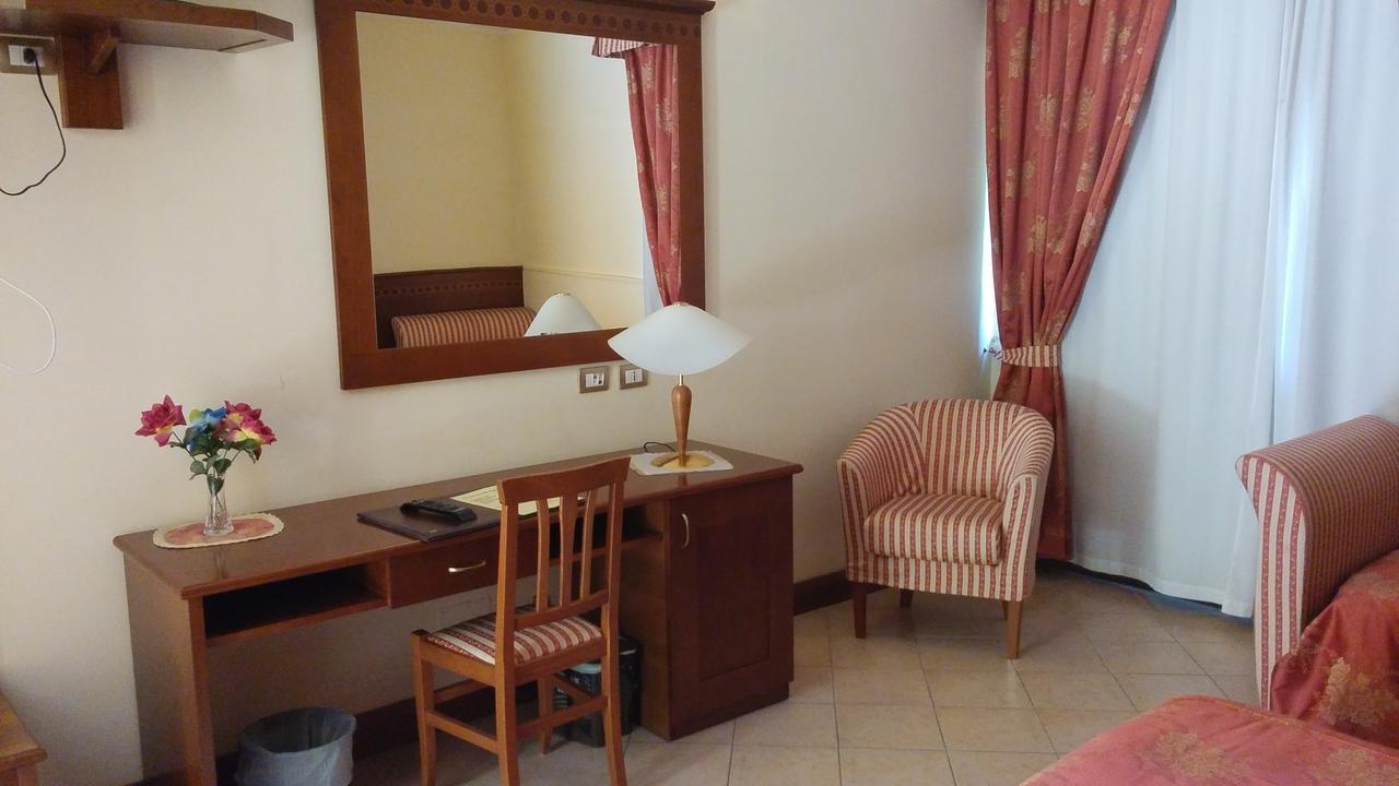 Hotel Turrita Arrone Bagian luar foto