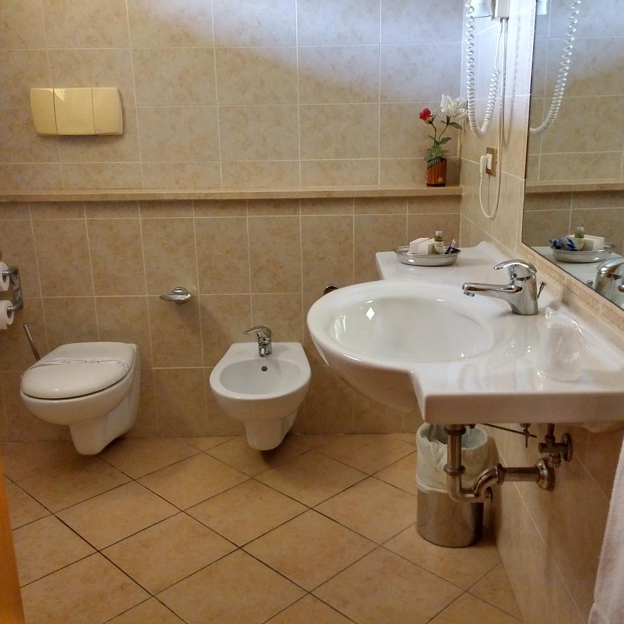 Hotel Turrita Arrone Bagian luar foto